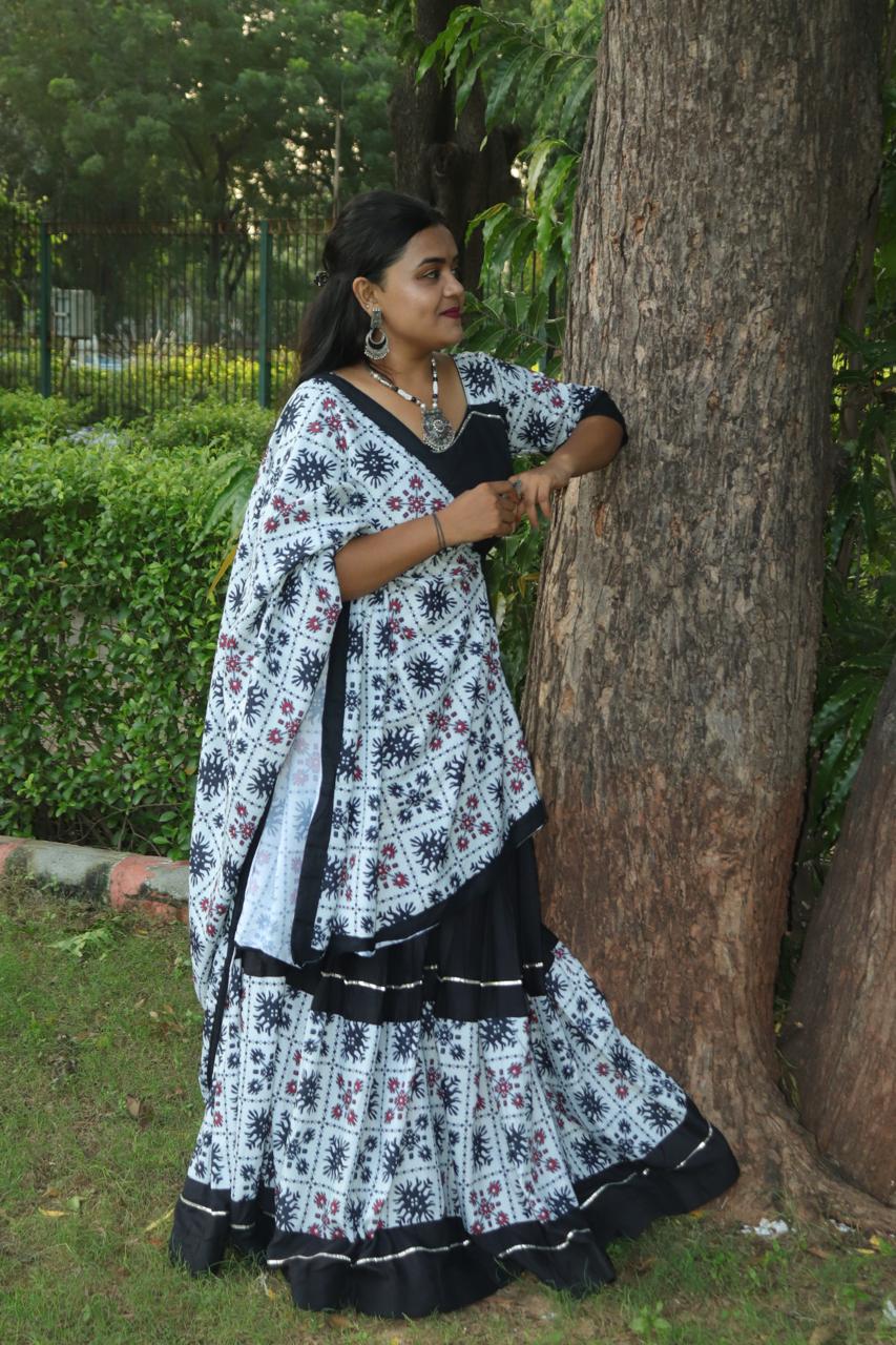 Printed Lehenga Choli with Dupatta - Black & White
