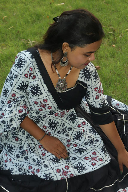 Printed Lehenga Choli with Dupatta - Black & White